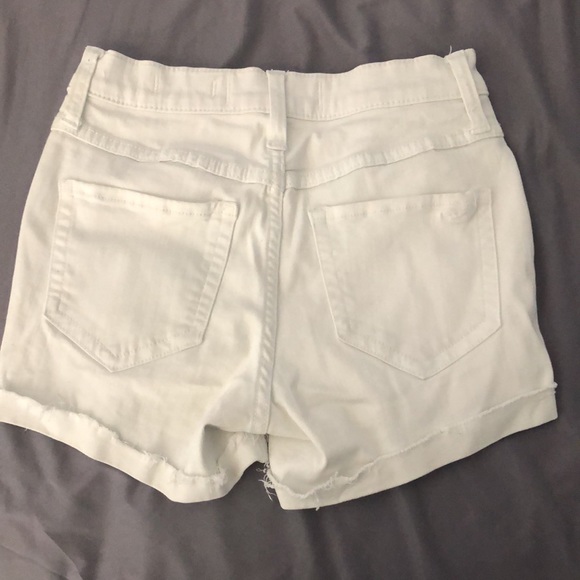 Size 00, White Ripped Hollister Jean Shorts - Picture 2 of 3
